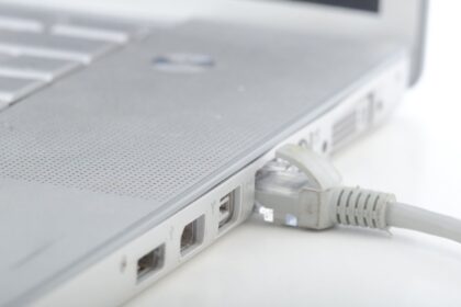LANケーブルでパソコン同士を有線接続しデータ転送する方法